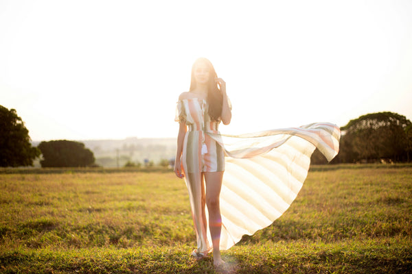 Timeless Shapes in Women’s Fashion